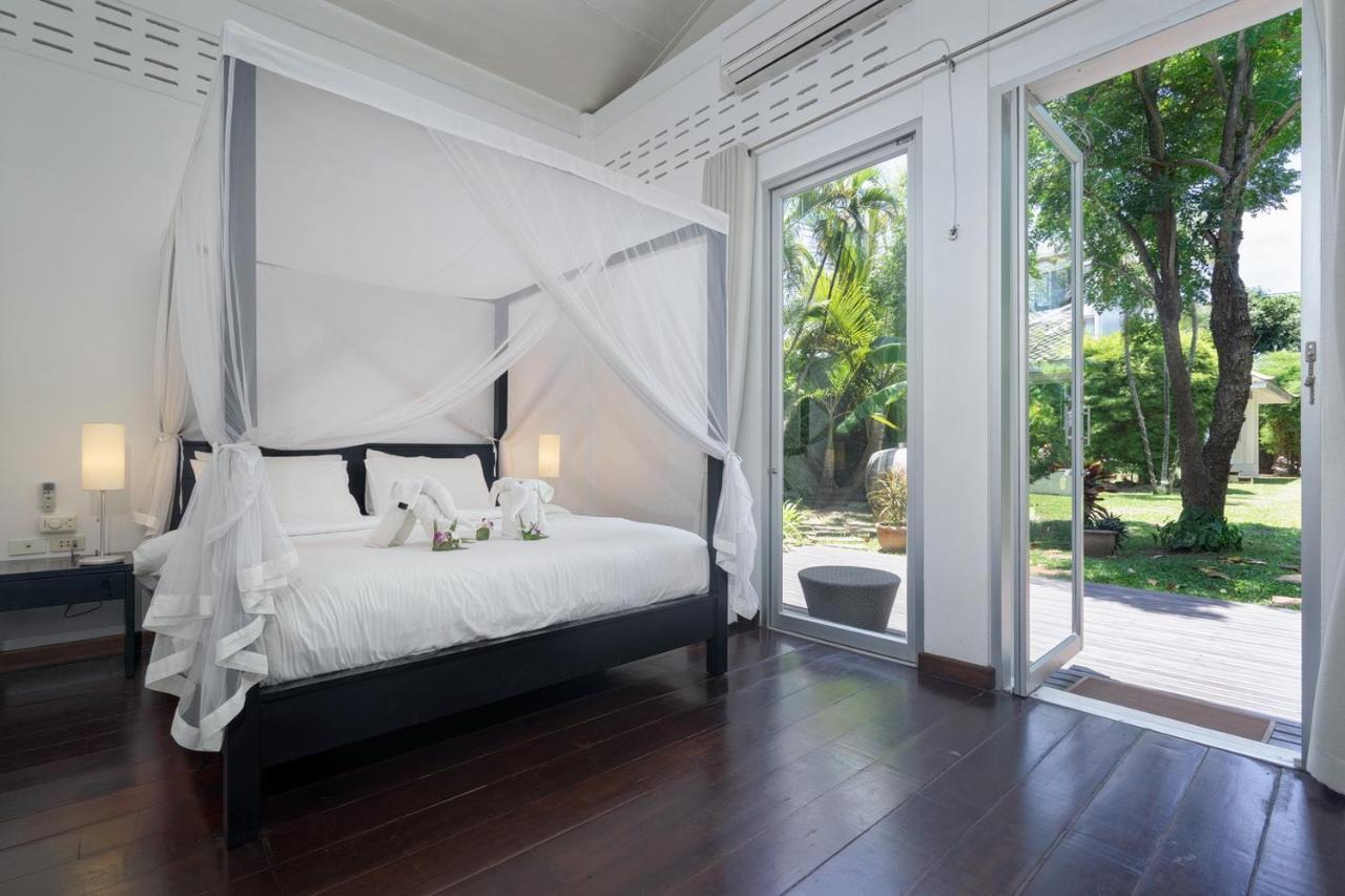 Ban Mok Talay Beachfront Villa Bang Rak Beach  Zewnętrze zdjęcie